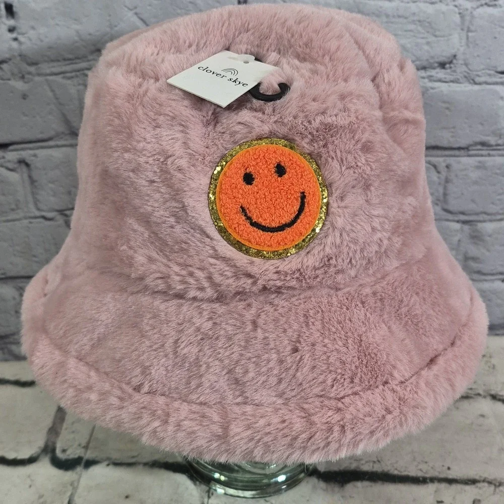 Retro Y2K Faux Fur Bucket Hat Dusty‎ Rose Smiley Face One Size Clover Skye New